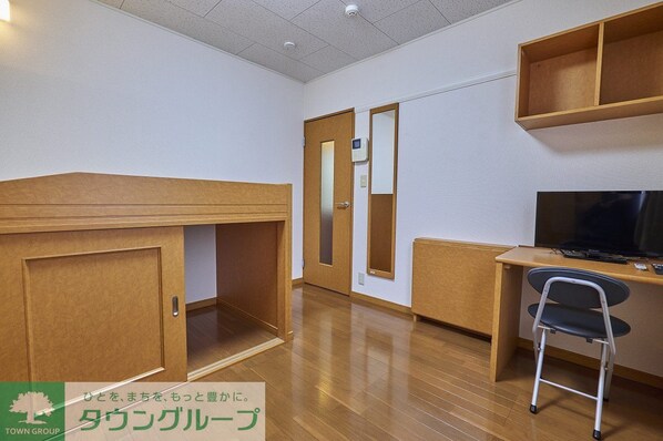 レオパレス川名駒方の物件内観写真